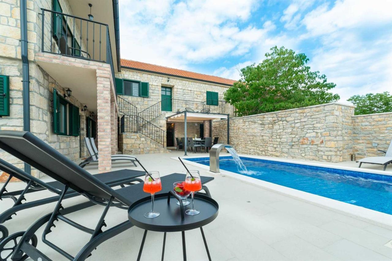 Stone Villa Didovi Snovi With Heated Pool Lisane Ostrovicke Ngoại thất bức ảnh
