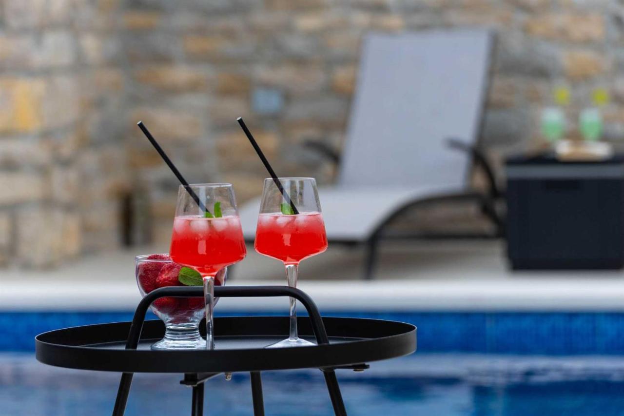 Stone Villa Didovi Snovi With Heated Pool Lisane Ostrovicke Ngoại thất bức ảnh