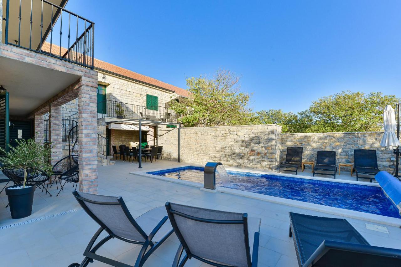Stone Villa Didovi Snovi With Heated Pool Lisane Ostrovicke Ngoại thất bức ảnh