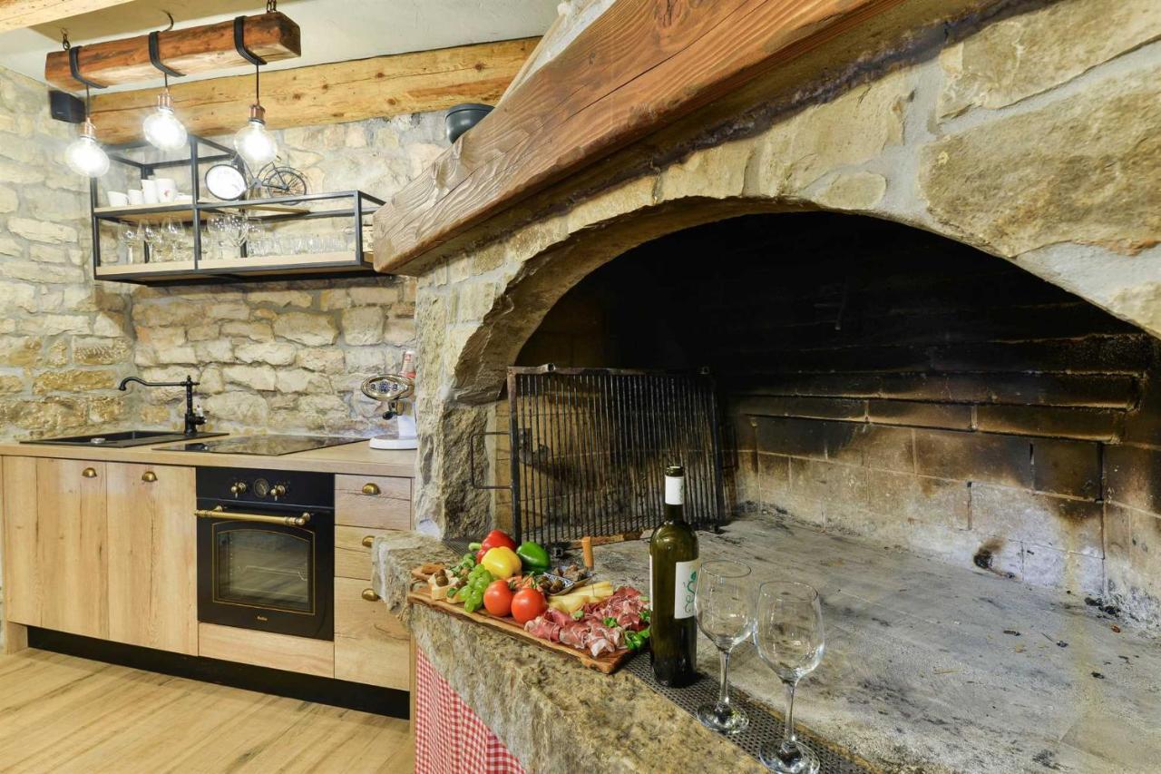 Stone Villa Didovi Snovi With Heated Pool Lisane Ostrovicke Ngoại thất bức ảnh