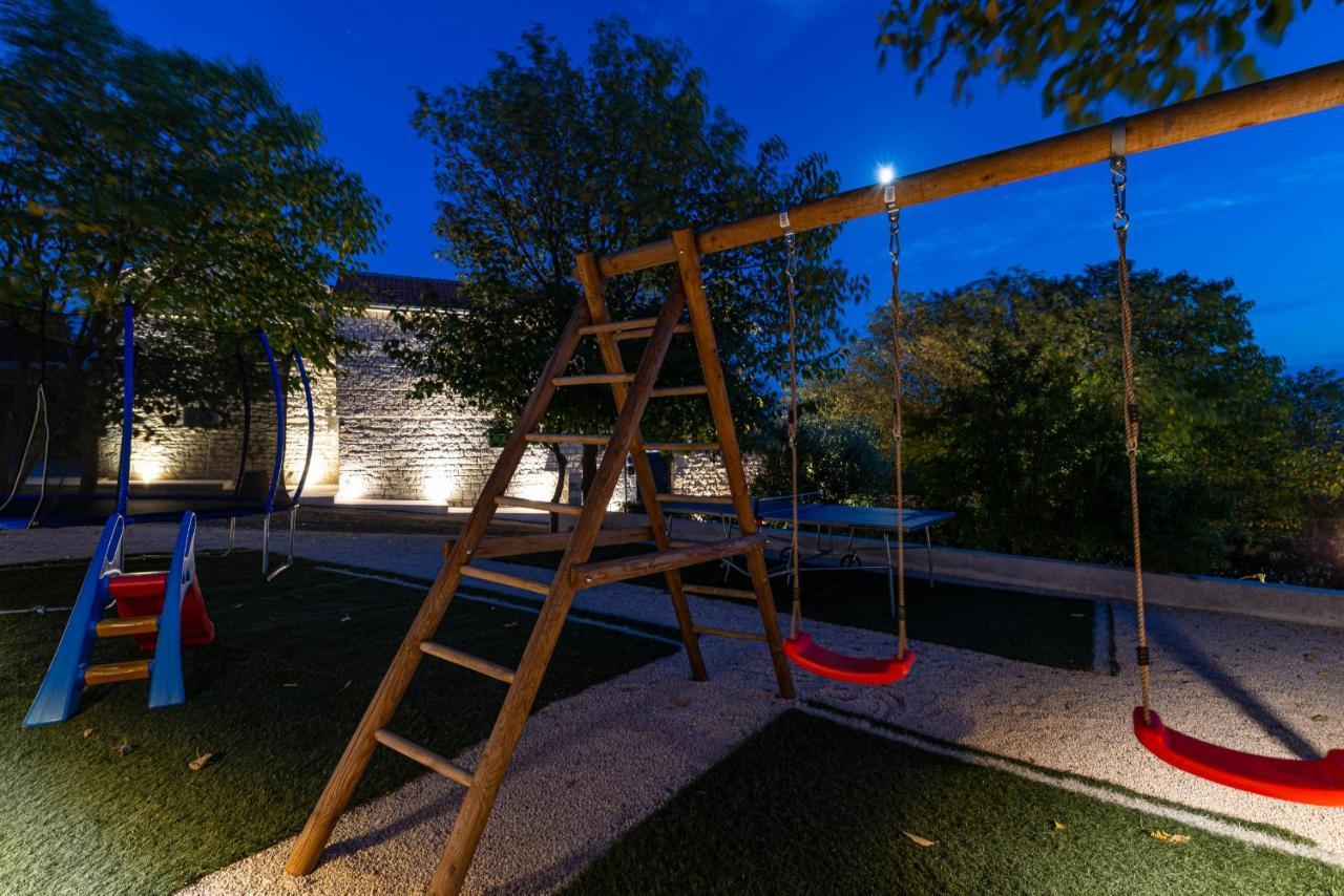 Stone Villa Didovi Snovi With Heated Pool Lisane Ostrovicke Ngoại thất bức ảnh